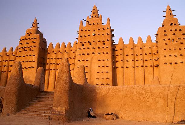 Mosquée au Mali : Patrimoine malien inspiration pour le savoir-faire africain et l'artisanat Tarandindhe